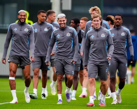 Howe Urges Team to Show They Are Contenders Against The Catalan Giants